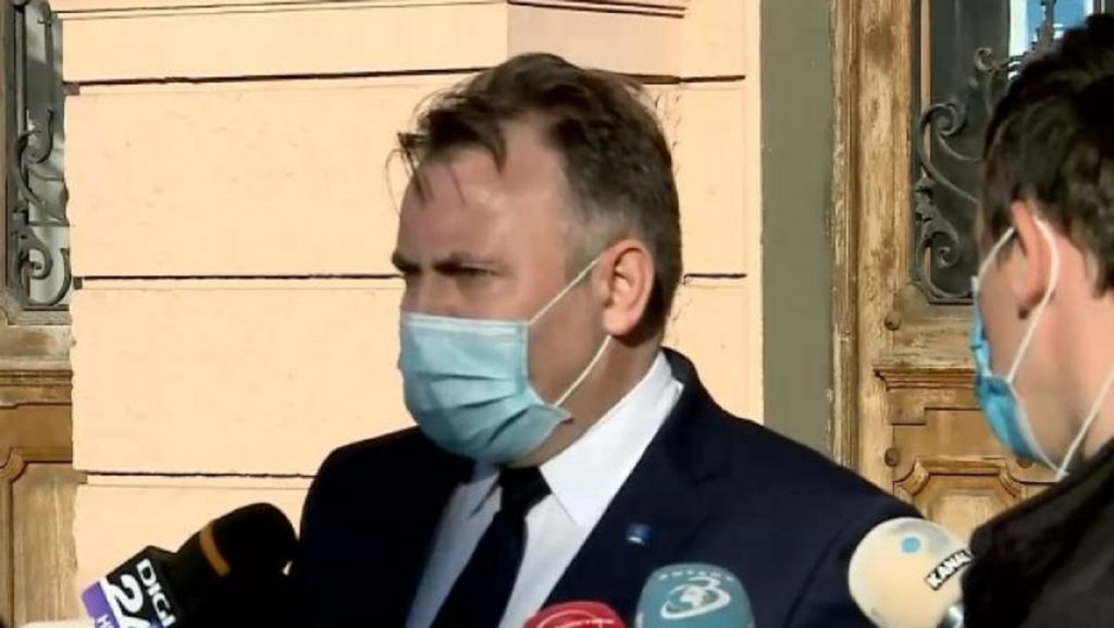 Imagine Stire Când se redeschid terasele? Anunțul oficial făcut de Nelu Tătaru: „Ne gândim la…” | 2review.ro