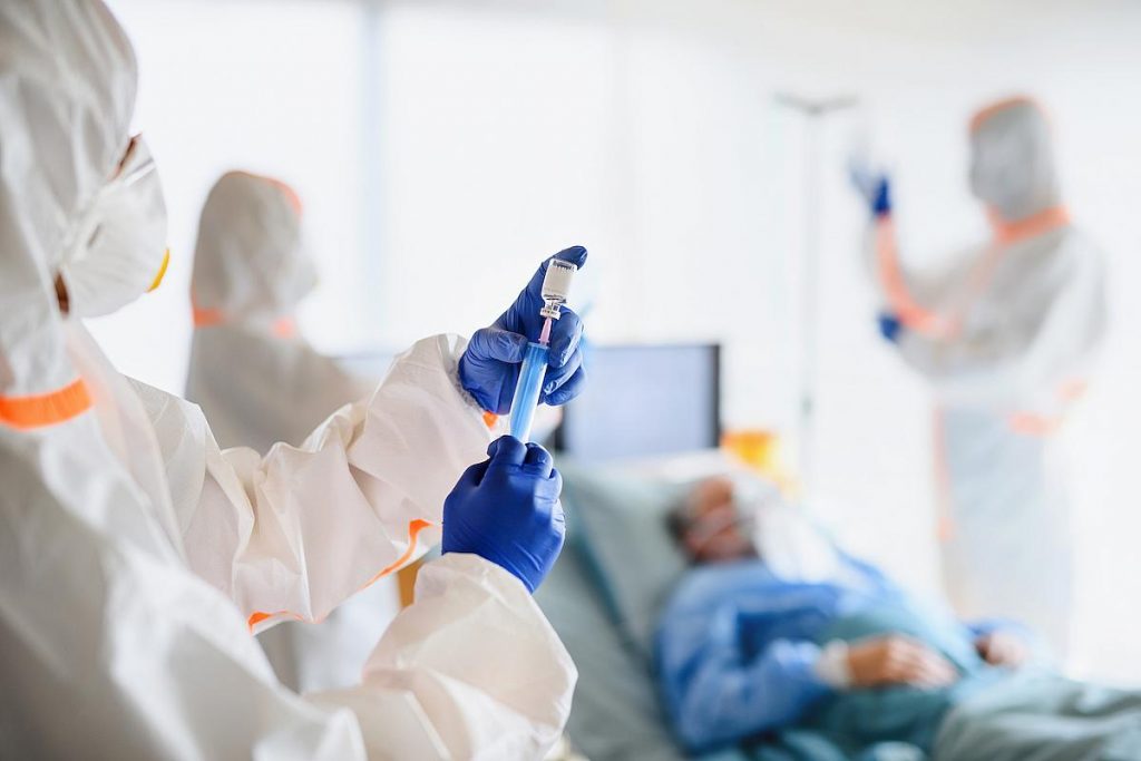 Imagine Stire Coronavirus 10 mai. În România, numărul persoanelor infectate cu COVID-19 a ajuns la 15.362 | 2review.ro