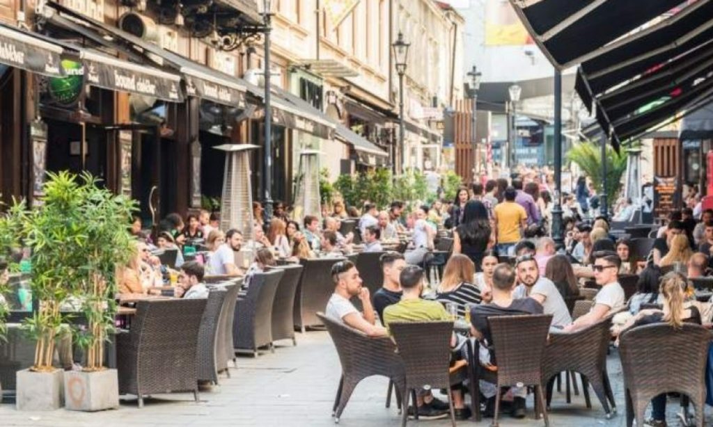 Imagine Stire Veste proastă pentru români! Pe ce dată se vor deschide barurile și restaurantele | 2review.ro
