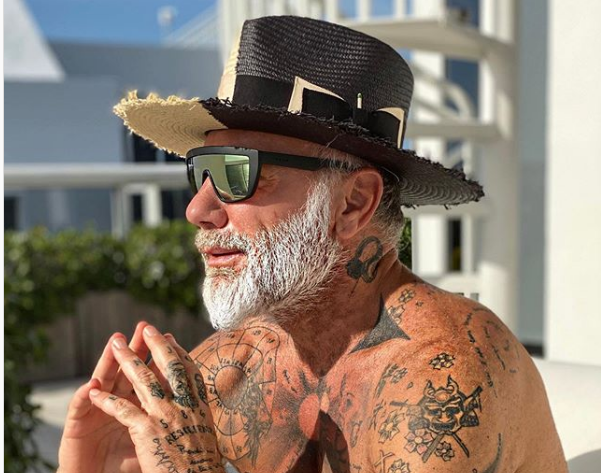 Imagine Stire Excentricul Gianluca Vacchi lovește din nou! A spus tot pe Instagram, iar iubita lui tânără s-a îmbujorat: ”Mi-am dorit-o mereu!” | 2review.ro