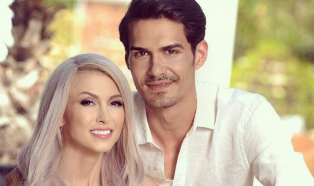 Imagine Stire Andreea Bălan, mesaj cu subînțeles pe internet, în plin divorț cu George Burcea: „Stai cu învingătorii” | 2review.ro
