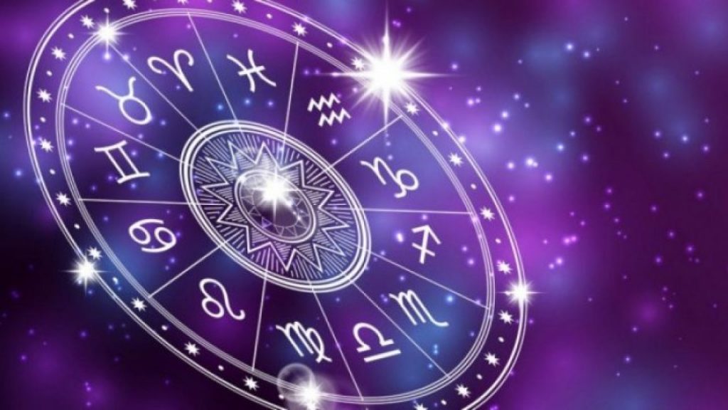 Imagine Stire Horoscop zilnic: Horoscopul zilei de 2 mai 2020. Săgetătorii au regrete | 2review.ro
