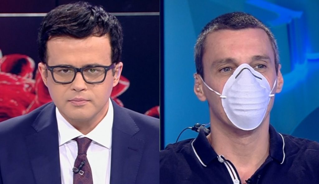 Imagine Stire Mircea Badea, cu masa de protecție în direct. Care a fost reacția lui Mihai Gâdea | 2review.ro