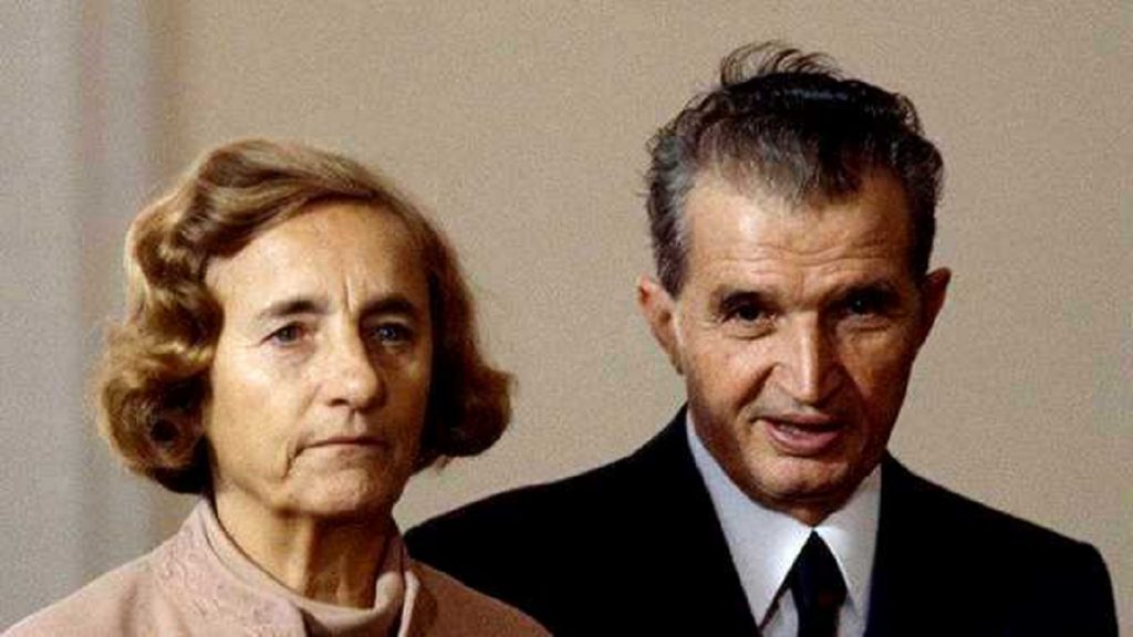 S-a aflat adevărul rușinos! Câte clase avea, de fapt, „academiciana” Elena Ceaușescu