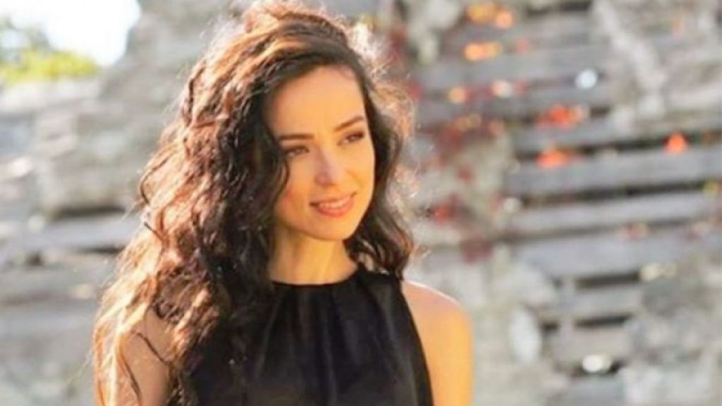 Imagine Stire Motivul incredibil pentru care Olivia Steer nu mai consumă cafea şi nici sare! Le-a scos total din alimentaţie | 2review.ro