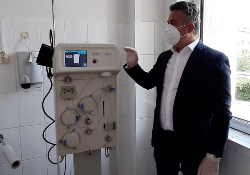 Imagine Stire Vești bune de la Sibiu. Echipament pentru tratamentul cu plasmă hiperimună, dat pentru 12 luni Spitalului de Urgență | 2review.ro
