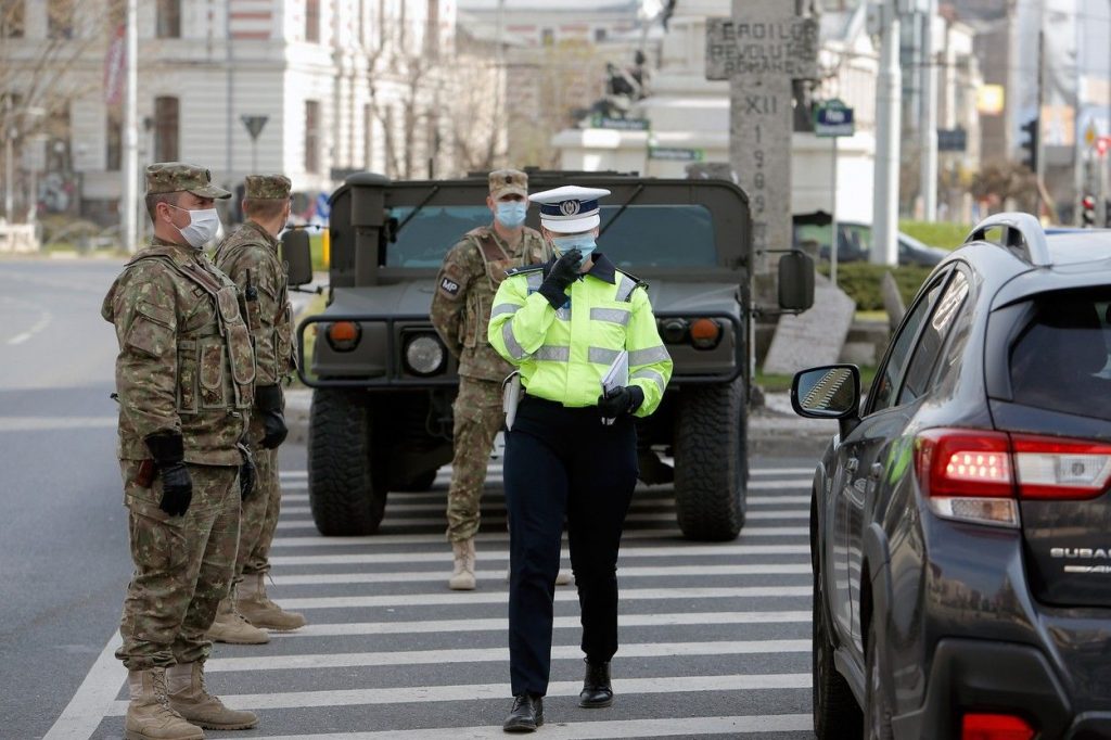 Imagine Stire A intrat în vigoare Legea stării de alertă! Ce trebuie să știe, neapărat, românii | 2review.ro
