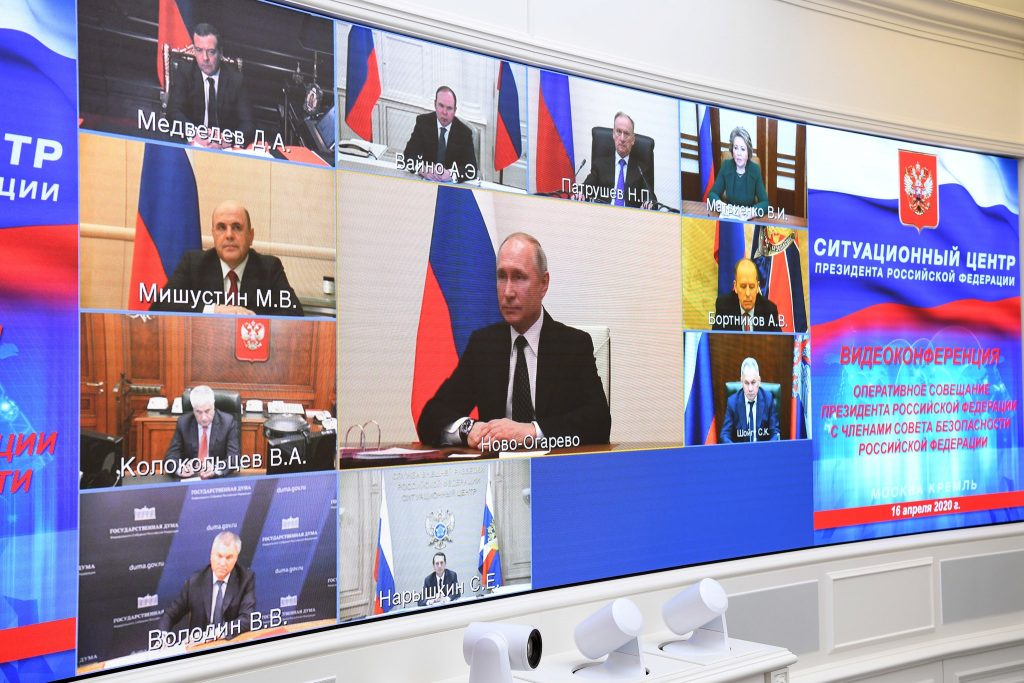 Imagine Stire Imagini incredibile. Vladimir Putin s-a plictisit de coronavirus. Cea mai mare vulnerabilitate a liderului rus, descoperită de abia acum | 2review.ro