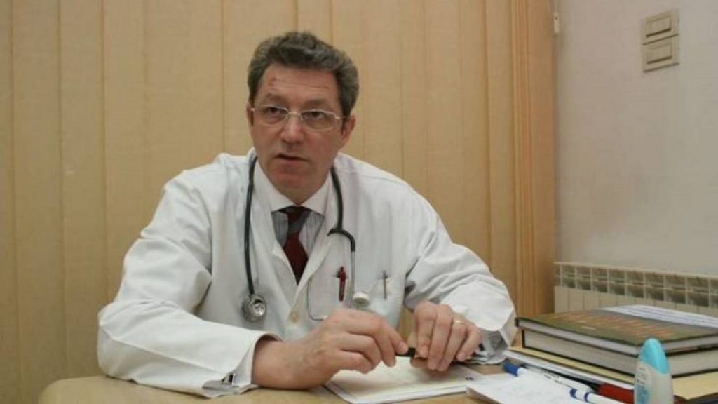 Imagine Stire Adrian Streinu-Cercel, mesaj alarmant pentru toți românii. Se poate transmite COVID-19 prin mușcătura de țânțar? | 2review.ro