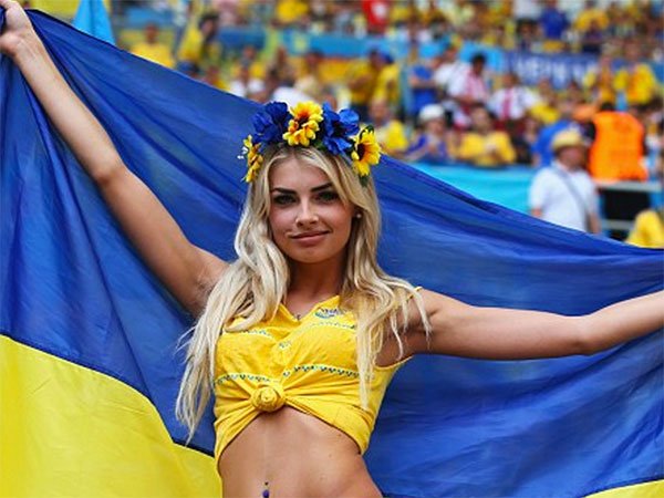 Imagine Stire În Ucraina se joacă tare » Derby pentru titlu la Kiev la reluarea sezonului competițional! | 2review.ro