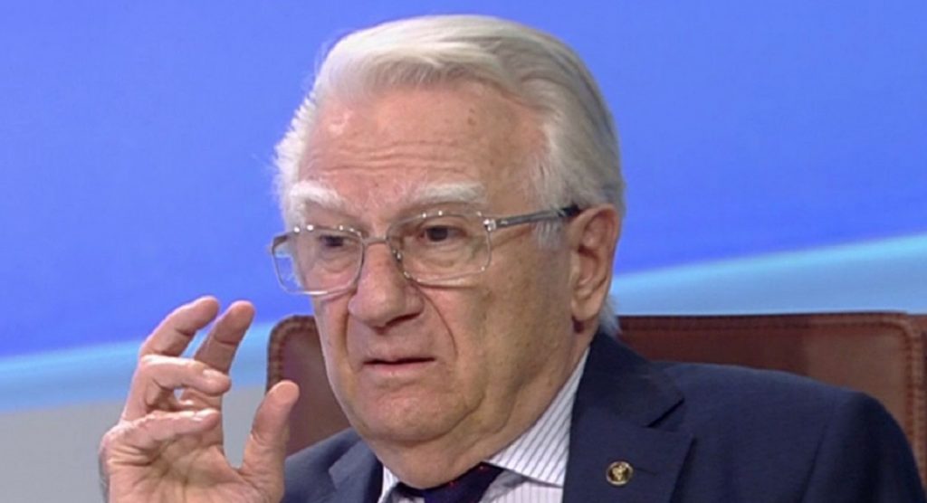 Imagine Stire Vești alarmante despre transmiterea coronavirusului! Academicianul Victor Voicu: „Putem fi infectați și pe cale digestivă” | 2review.ro