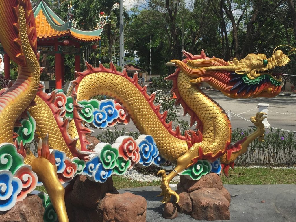 Imagine Stire Zodiac Chinezesc pentru luna iunie 2020. Cele 3 zodii pentru care urmează o vară de vis | 2review.ro