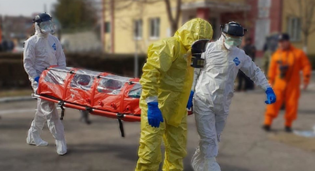Un bebeluș de 3 luni și un tânăr de 21 de ani au murit în ultimele 24 de ore de COVID-19