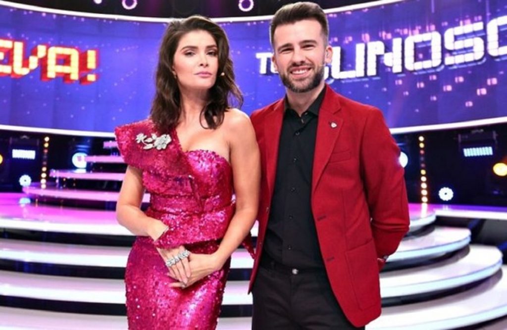 Imagine Stire Antena 1, lovită din nou de coronavirus! Alina Pușcaș, prezentatoarea de la „Te cunosc de undeva”, testată pozitiv: „Sunt optimistă” | 2review.ro