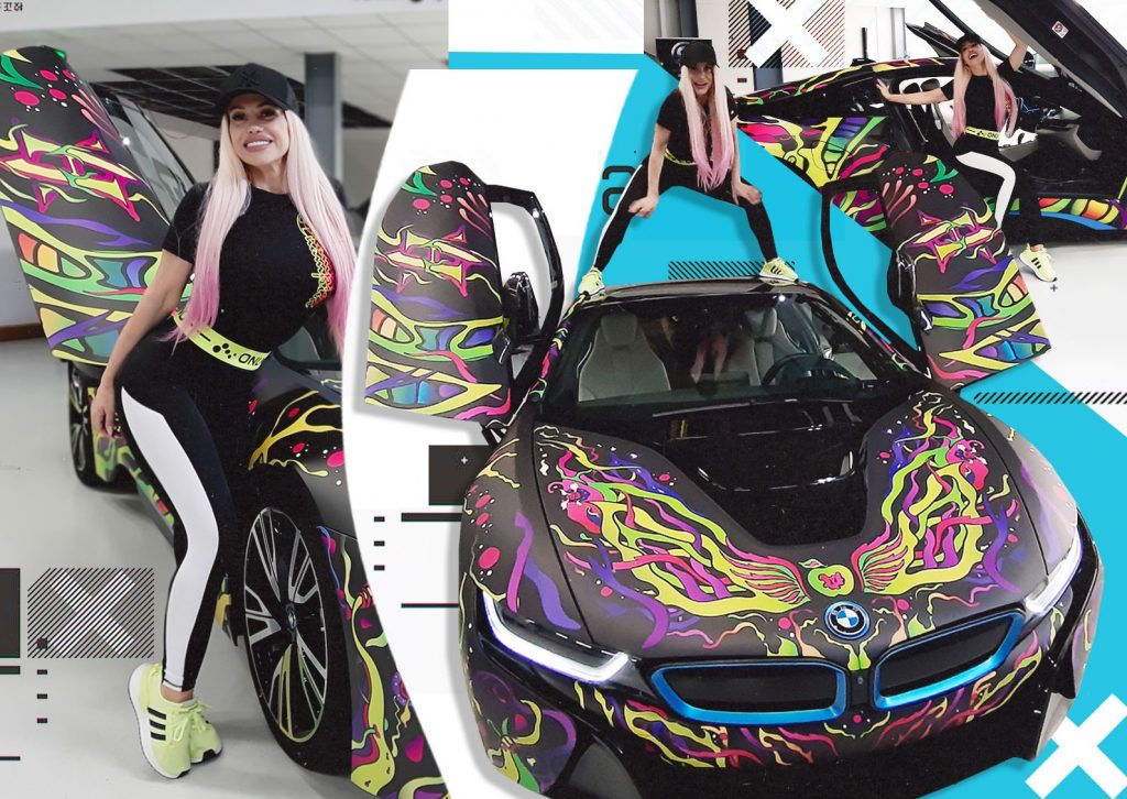 Imagine Stire Anda Adam și-a „tunat” BMW-ul i8 de 150.000 €. Avem primele imagini cu noua „față” rebelă a bolidului | 2review.ro