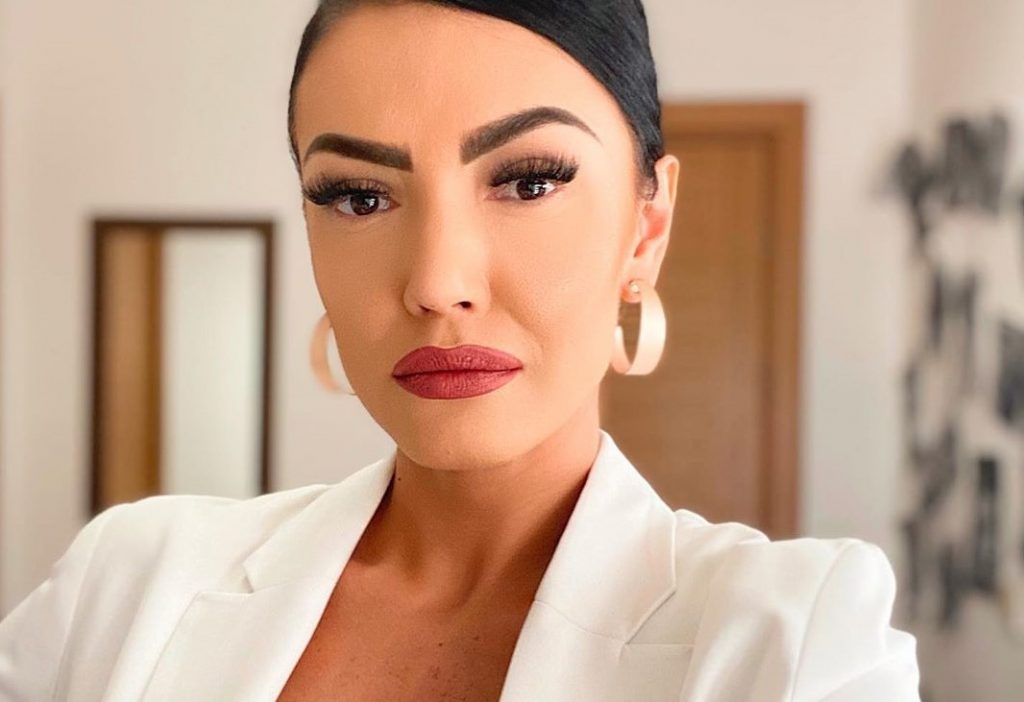 Imagine Stire Ce notă a luat Andreea Mantea la BAC! Vedeta a dat examenul în 2005 | 2review.ro