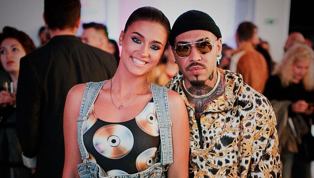 Imagine Stire Cum arată casa în care locuiesc Antonia și Alex Velea! Au cumpărat-o cu o sumă impresionantă | 2review.ro