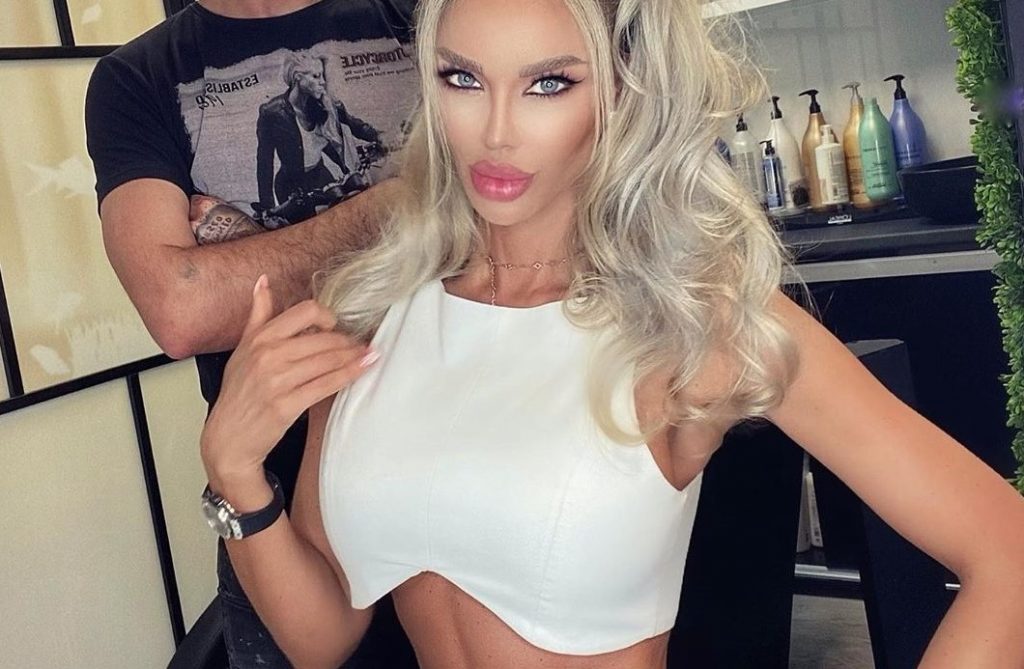 Imagine Stire Ce notă a luat Bianca Drăgușanu la examenul de bacalaureat | 2review.ro