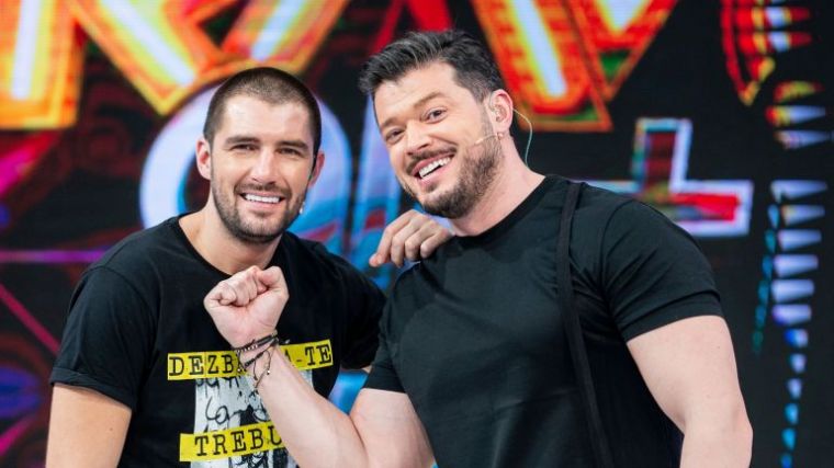 Imagine Stire Victor Slav mai primește o lovitură cruntă! E uluitor ce face acum pentru bani | 2review.ro