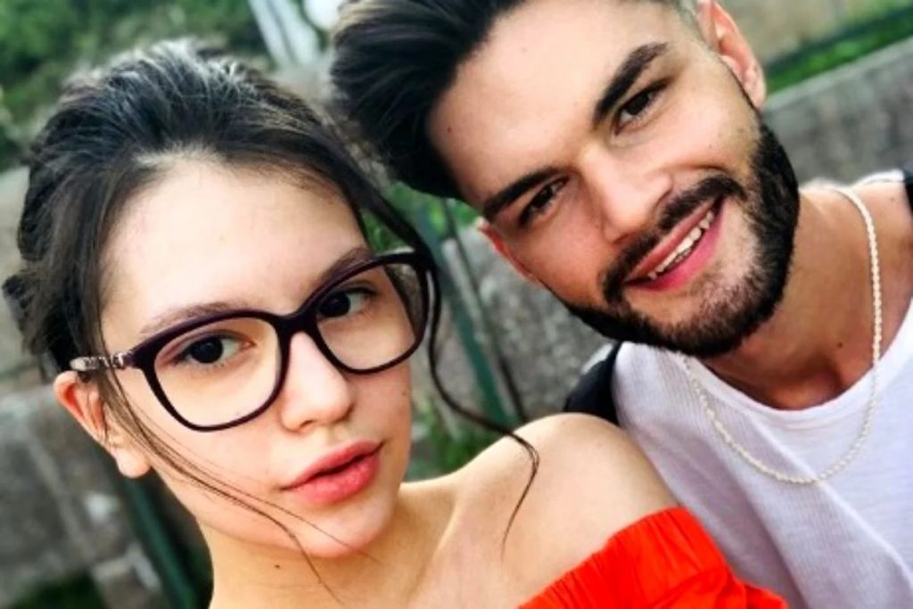 Imagine Stire Au negat, dar acum s-au afișat! Edward Sanda și Cleopatra Stratan, cel mai nou cuplu din showbiz: „E tot ce îmi doresc” | 2review.ro
