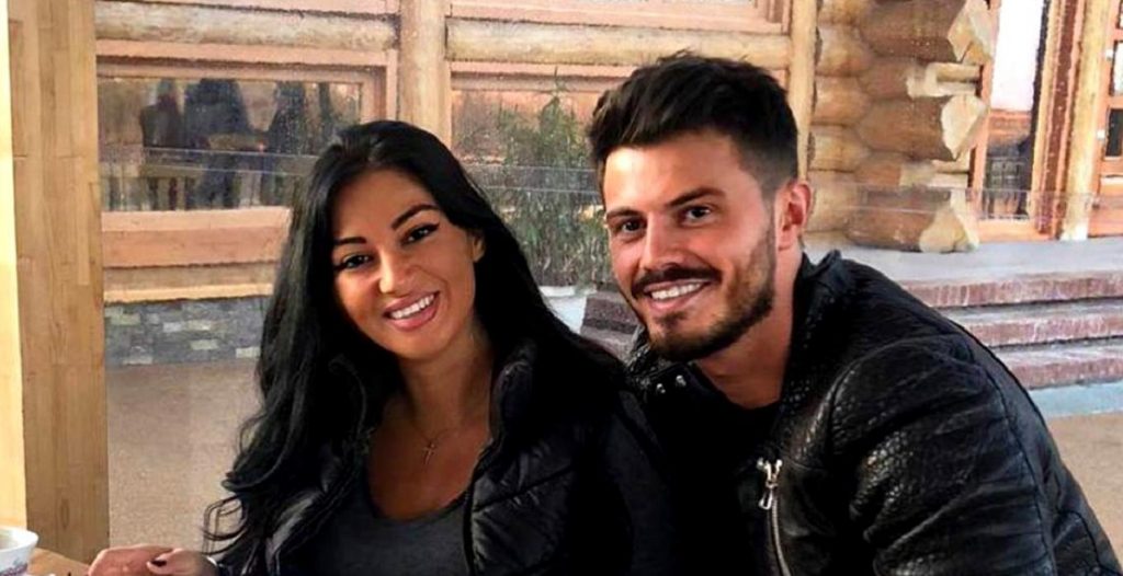 Imagine Stire Ce i-a făcut soțul Elenei Ionescu vedetei, atunci când era însărcinată. Este adevăratul motiv al divorțului! „A recunoscut că…” | 2review.ro