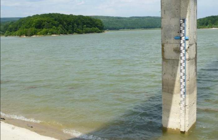 Imagine Stire Trei fetițe s-au înecat într-un lac din județul Iași! Micuțele aveau doar 6,7 și 10 ani | 2review.ro
