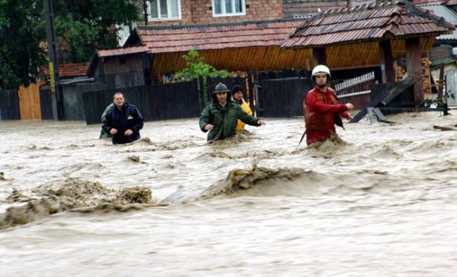 Tulburător! O femeie din Hunedoara și-a găsit sfârșitul într-o baltă formată din cauza ploilor