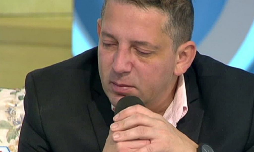 Imagine Stire Drama neştiută a lui Costin Mărculescu. Fiul său a crescut până la 5 ani fără să ştie cine îi este tată | 2review.ro
