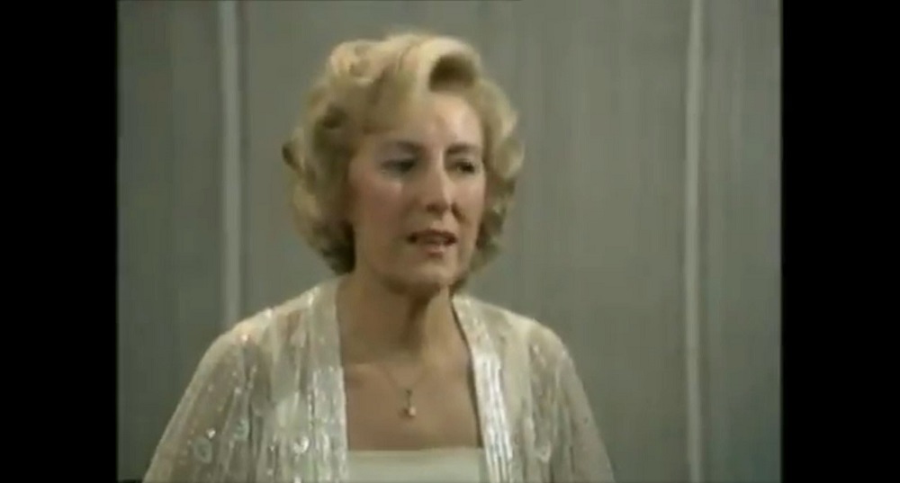 Imagine Stire Doliu în lumea muzicii. Vera Lynn, una dintre cele mai apreciate cântărețe, a murit înconjurată de membrii familiei | 2review.ro
