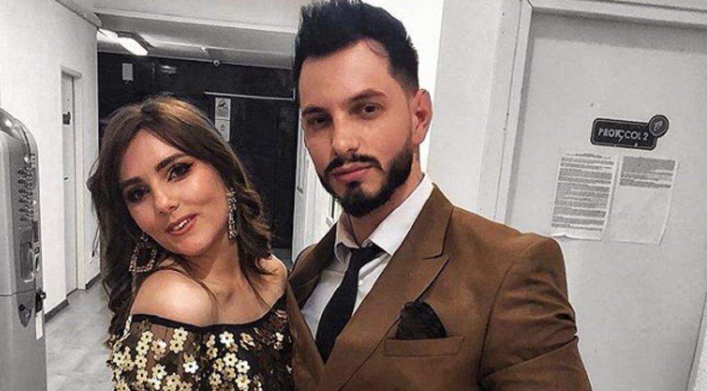 Imagine Stire Viorele, joac-o pe-asta! Vulpița și Rafaelo, noul cuplu din showbiz? Cine i-a prins „în fapt” | 2review.ro