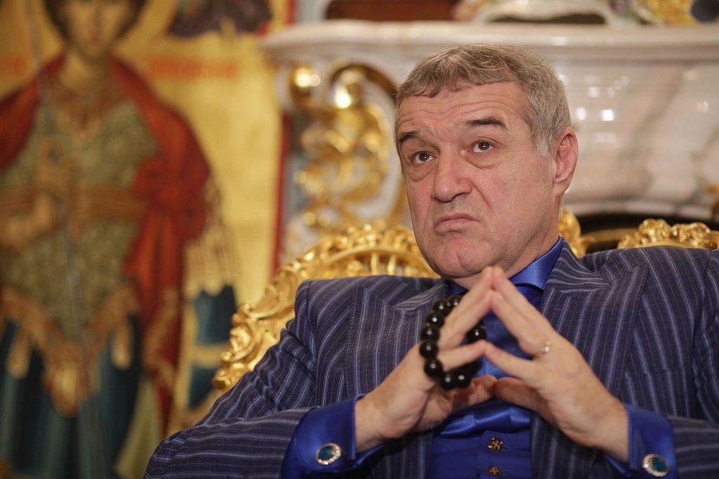 Imagine Stire Gigi Becali, derapaj incredibil la TV: „Conducătorii noștri sunt handicapați! Avem 2.000 de morți în 7 luni, unde e focarul?” | 2review.ro