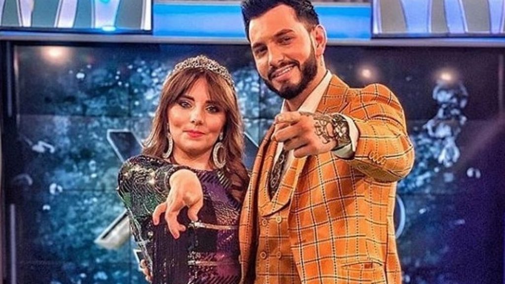 Imagine Stire Pur și simplu incredibil! Câți bani au făcut Rafaelo și Vulpița, cu noua melodie, în doar două săptămâni | 2review.ro