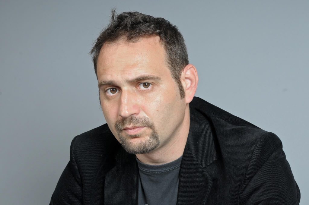 Imagine Stire „Celentano” din Las Fierbinți, confesiuni uimitoare! Cum a fost la un pas să lucreze la Antena 1 | 2review.ro