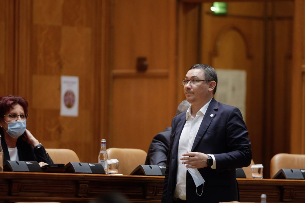 Imagine Stire Victor Ponta aruncă bomba: „15 iulie, reintroducerea stării de urgență!” | 2review.ro