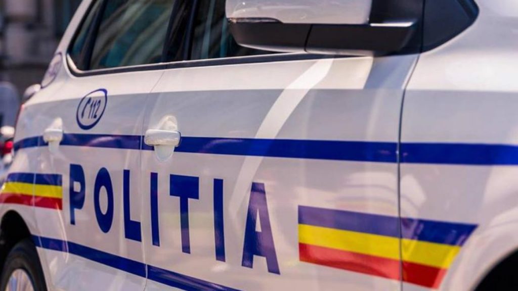 Imagine Stire Numărul angajaților MAI, depistați cu noul coronavirus, s-a dublat în doar o lună. Câți polițiști sunt infectați | 2review.ro