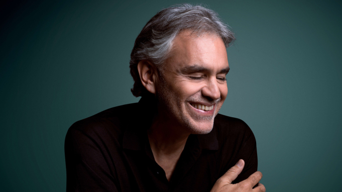 Imagine Stire Andrea Bocelli, scuze publice pentru declarațiile controversate despre epidemia de coronavirus! Tenorul i-a îndemna pe oameni să nu respecte restricțiile | 2review.ro