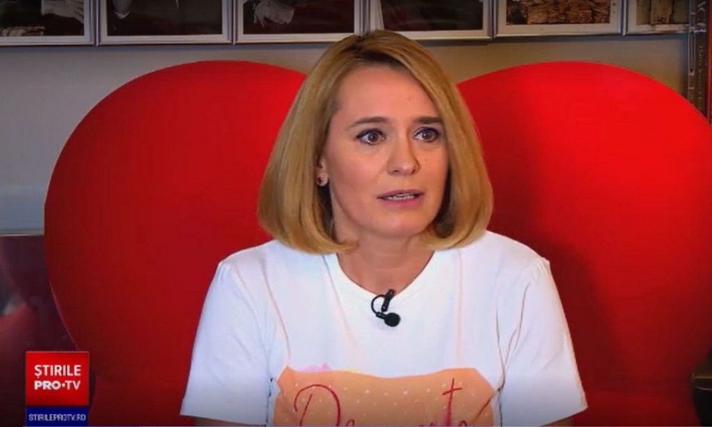 Imagine Stire Lovitură grea pentru Andreea Esca, după interviul de la Pro TV: ”Nu empatizez nici cu lacrimile ei!” | 2review.ro