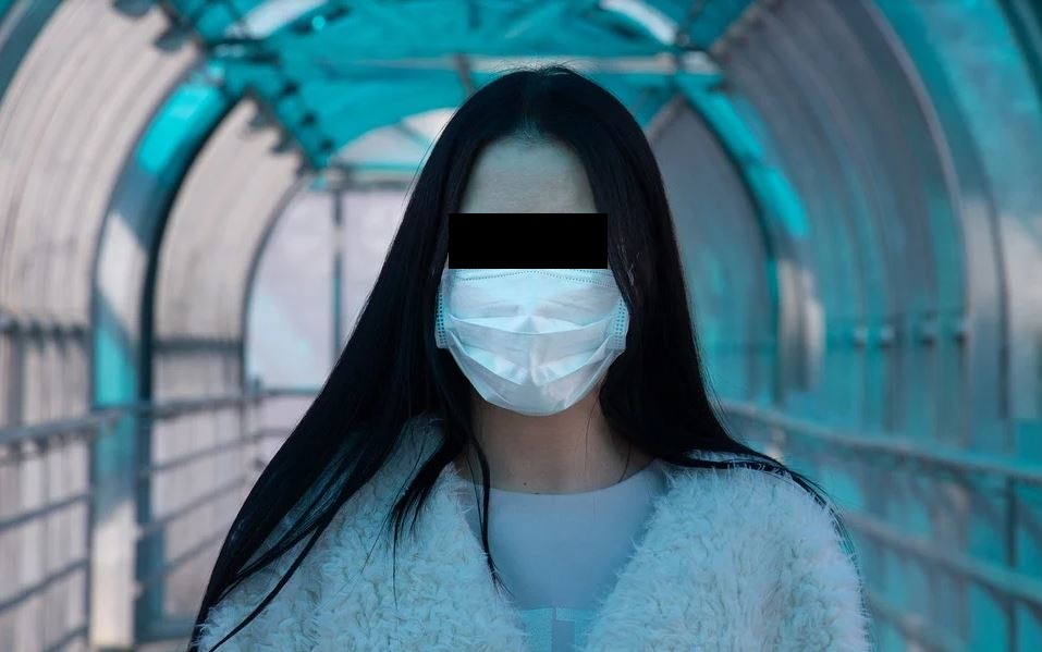 Imagine Stire Două coafeze, depistate pozitiv cu COVID-19. Ele au purtat mască în timpul serviciului, însă, clienții s-au panicat. Ce rezultate au avut testele lor pentru coronavirus | 2review.ro