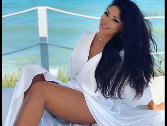 Imagine Stire Elena Ionescu vrea casă în Popești-Leordeni din banii câștigați la Survivor! Și nu e totul! | 2review.ro