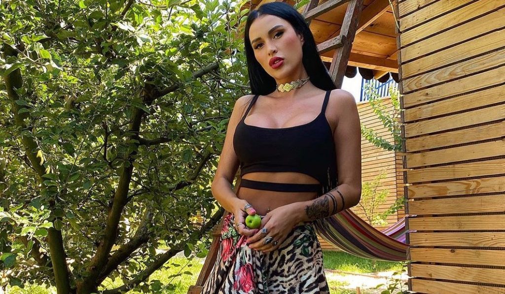 Imagine Stire FOTO & VIDEO | Daniela Crudu, dans languros pe plajă! Cum arată acum fosta asistentă TV  | 2review.ro
