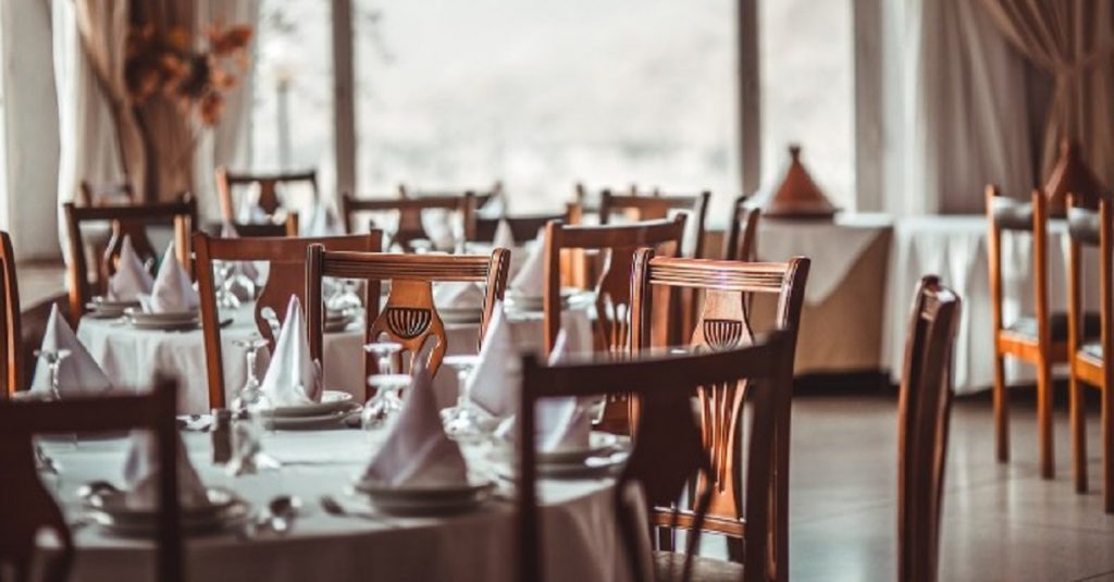 Imagine Stire Vestea pe care toți românii o așteptau! Când ar putea fi redeschise, de fapt, restaurantele | 2review.ro