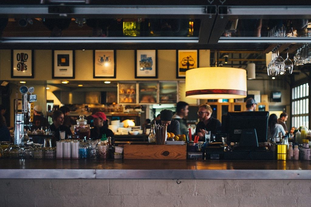 Imagine Stire Ministrul Sănătății, despre deschiderea restaurantelor: „Joi discutăm!” | 2review.ro