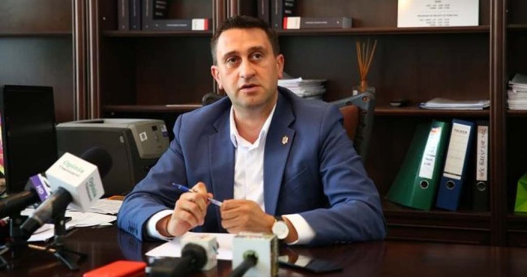 Imagine Stire Coronavirus la Protecția Consumatorului! Comisarul regional, infectat | 2review.ro