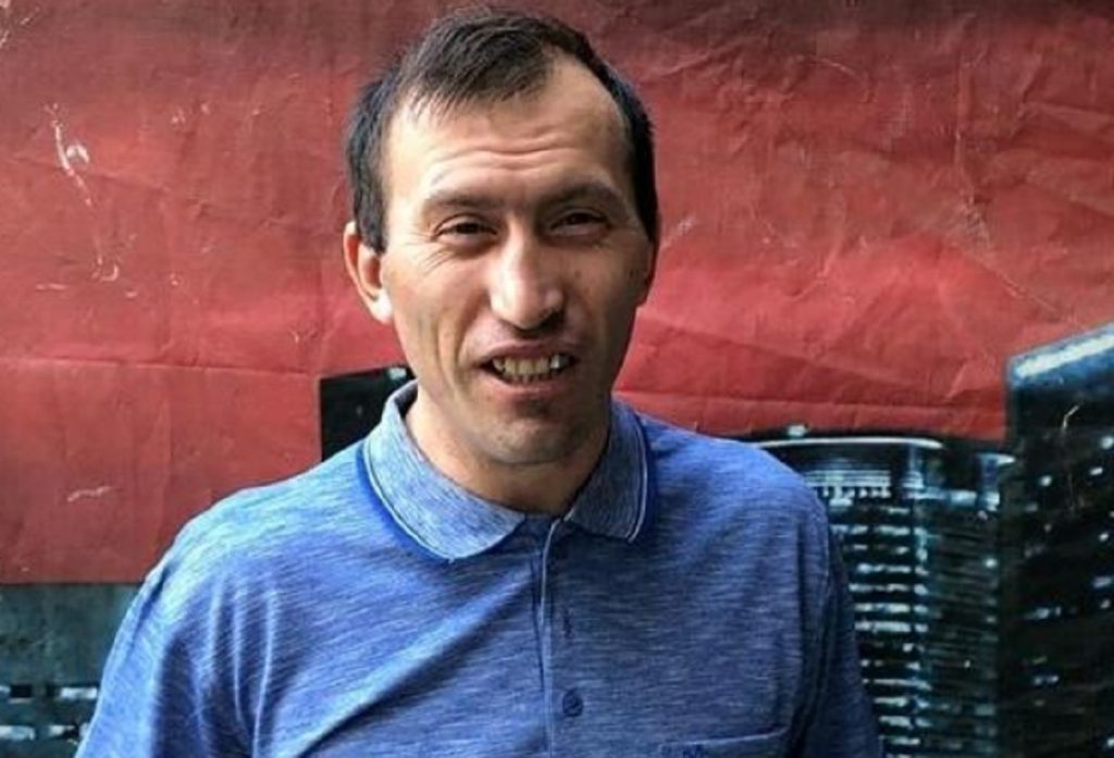 Imagine Stire De-a râsul-plânsul! De ce are, de fapt, Viorel Stegaru de la Acces Direct nasul strâmb. Soțul Vulpiței, amintiri cu peripeții | 2review.ro