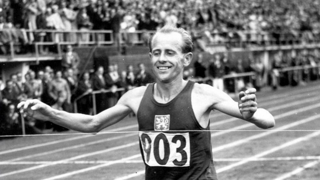 Imagine Stire Emil Zatopek, Omul-locomotivă | 2review.ro