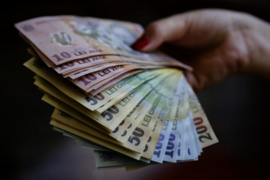 Imagine Stire Analiștii din România avertizează! Adevărata criză economică va lovi la sfârșitul anului! | 2review.ro