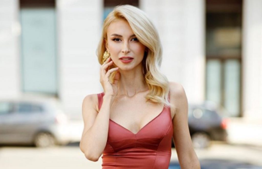 Imagine Stire Andreea Bălan îi dă peste nas lui George Burcea! Cum îi arată artista că este fericită lângă Tiberiu Argint: „Când unul râde, altul plânge” | 2review.ro