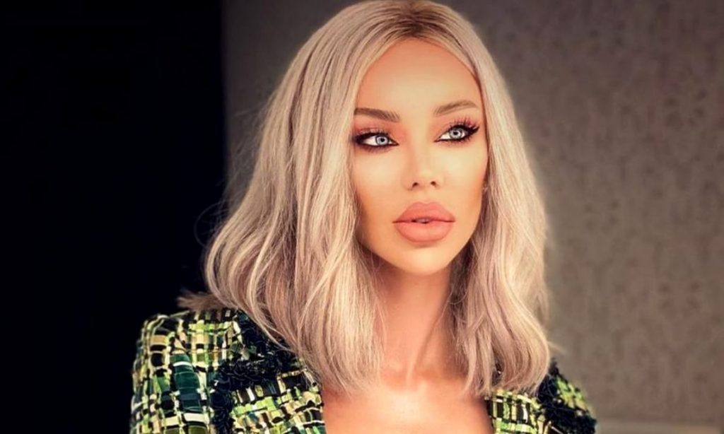 Imagine Stire Bianca Drăgușanu, kilograme în plus în vacanță. Ce decizie radicală a luat celebra blondă | 2review.ro