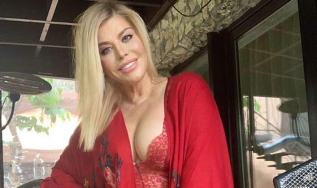 Imagine Stire FOTO / Cum a apărut Loredana Groza la plajă. Turiștii au crezut că nu văd bine | 2review.ro