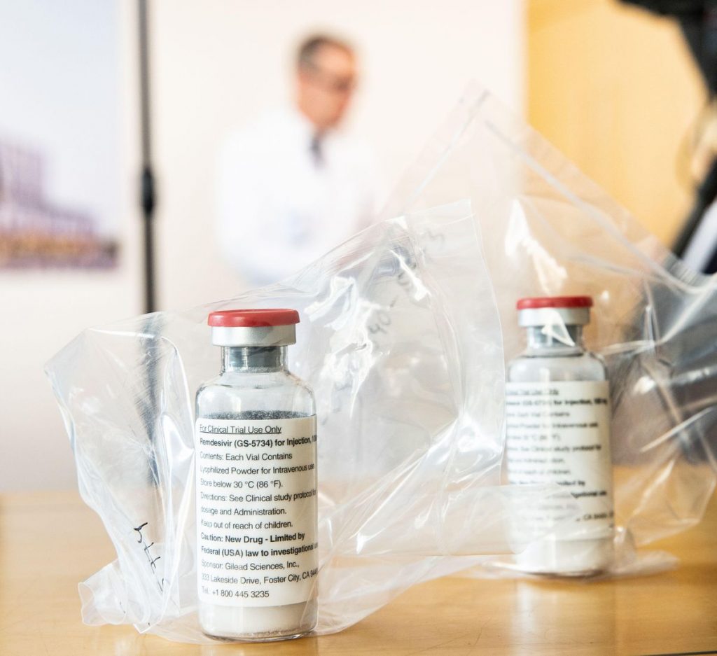 Imagine Stire Vești bune pentru bolnavii de coronavirus. România va primi 25.157 de flacoane de Remdesivir pentru tratarea lor | 2review.ro